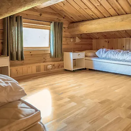 19 Holiday home