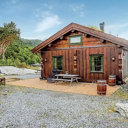 19 Holiday home
